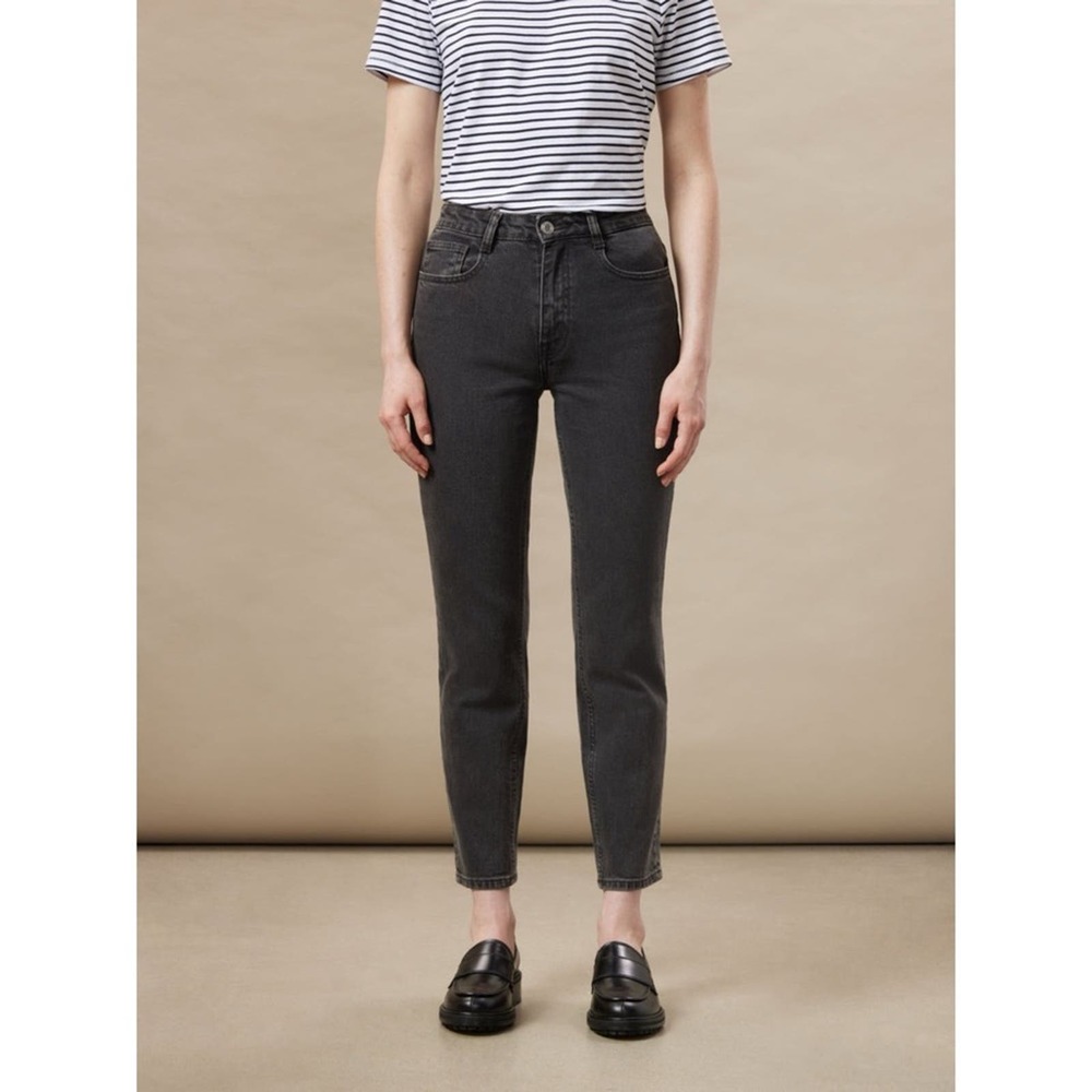 Frank and Oak The Stevie Tapered Fit High Rise Jean in Washed Black